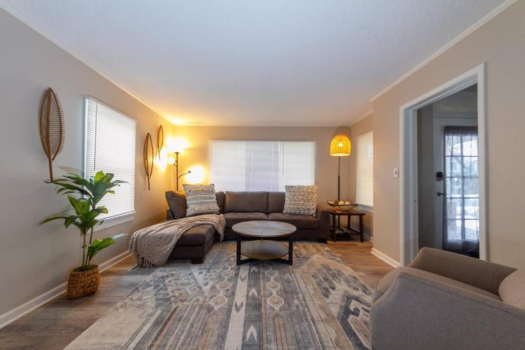 A Very Unique Quirky And Comfortable Home Spokane Exterior foto